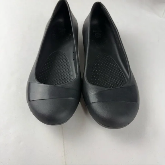 Crocs Womens 7 Black Gianna Ballet Flat Slip On Comfort Shoe - Picture 4 of 6